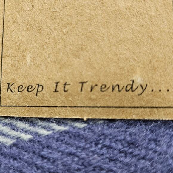 KIT BY EG WOMEN'S PLAID BLUE/GRAY SHAWL WRAP PONCHO SCARF - ONE SIZE FITS ALL - Picture 5 of 7